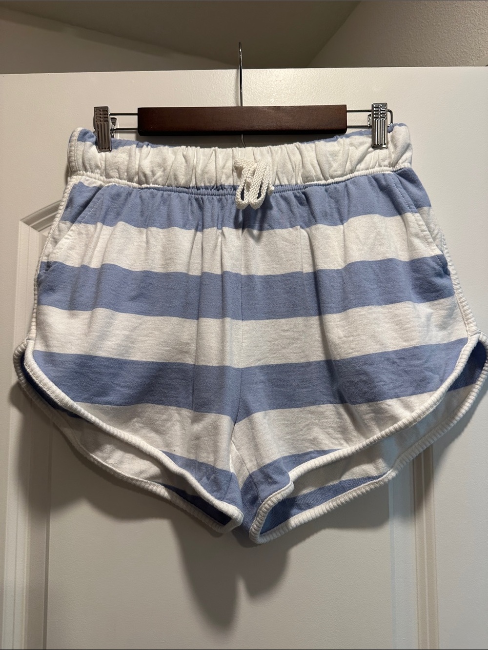 aerie Striped Blue & White Women's Knit Lounge Shorts medium